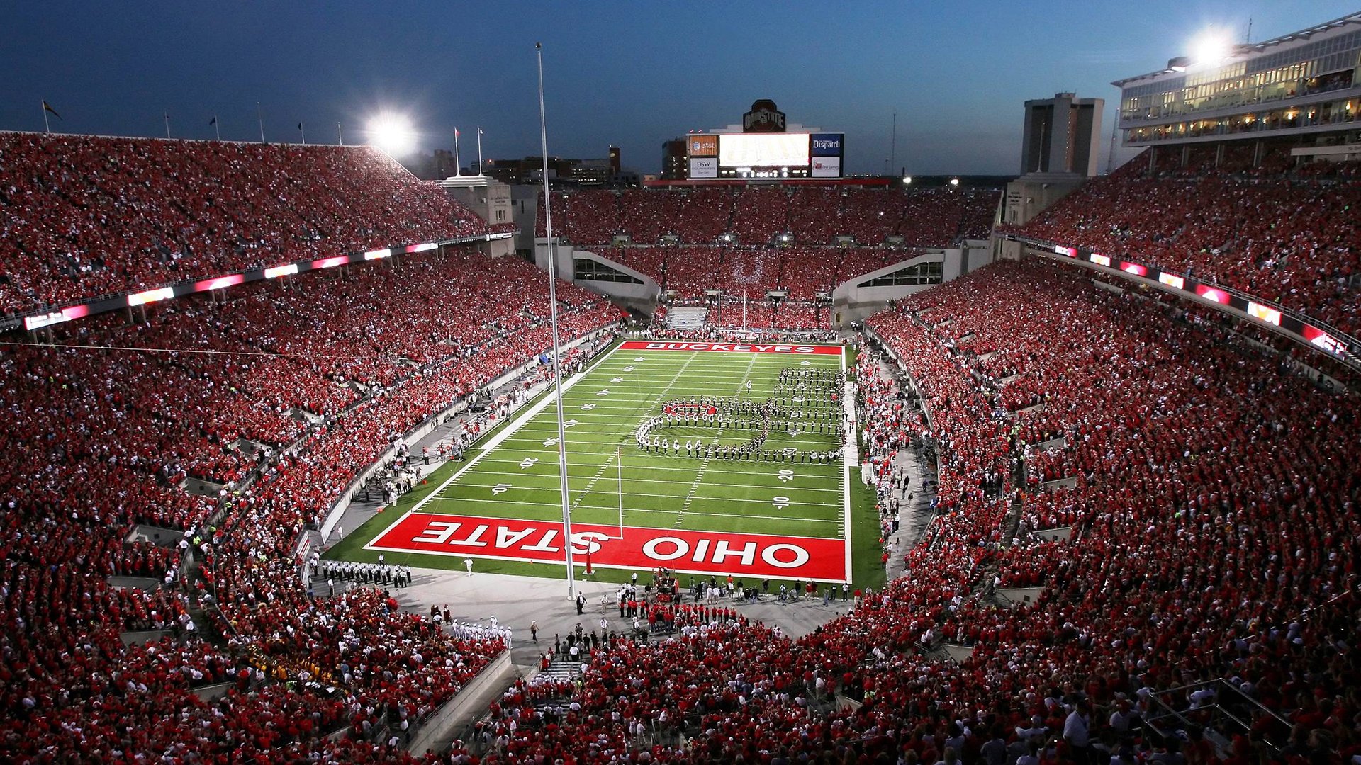 贴柱之憾与惊艳首秀，瞬间如何定义永恒？贴柱之憾与惊艳首秀，瞬间如何定义永恒？